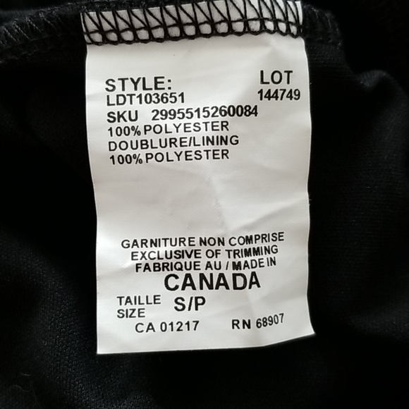 Le Chateau halter blouse - Picture 6 of 6